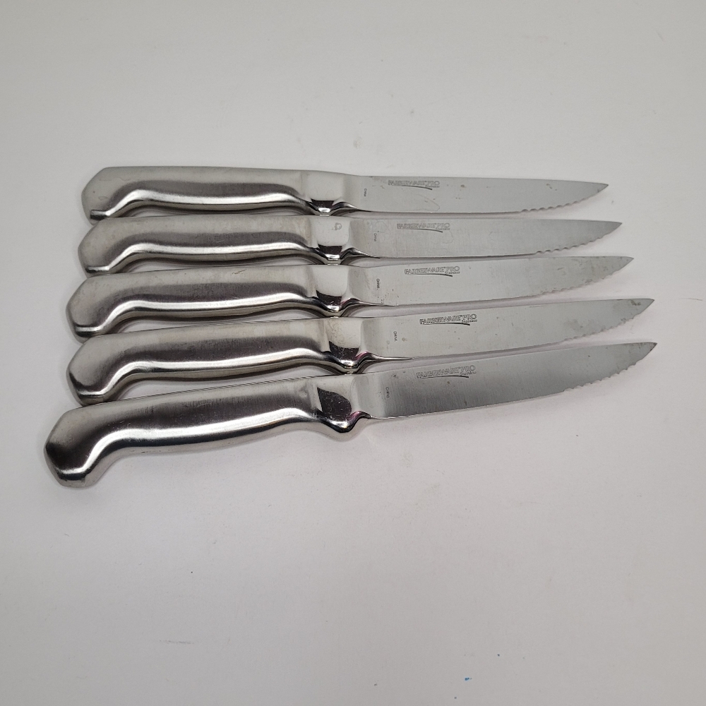 Farberware Pro Silver Steak Knives Lot  of Five